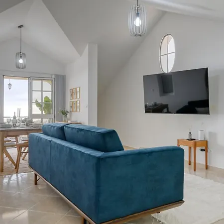 Apartment Por Do Sol, A In Madeira *