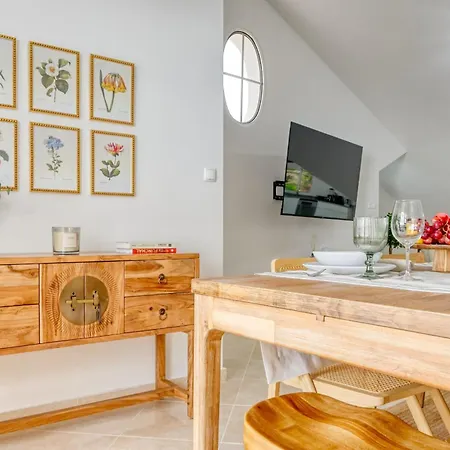 Por Do Sol, A In Madeira * Ponta do Sol (Madeira)