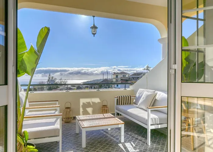 Por Do Sol, A In Madeira